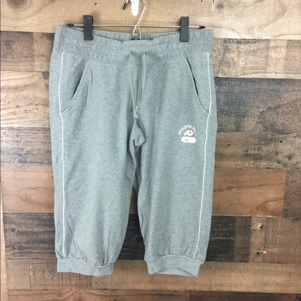 Nike Athletic Department Vintage Cropped Sweatpant